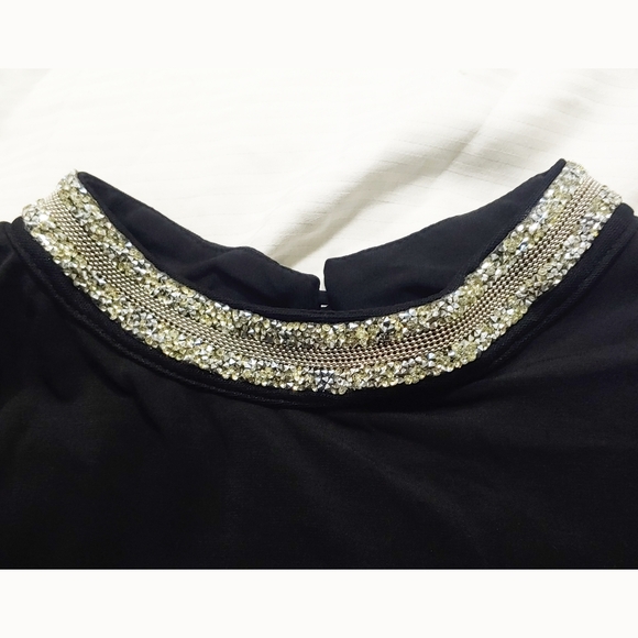 Moa Moa beaded neckline layered top - Picture 3 of 8